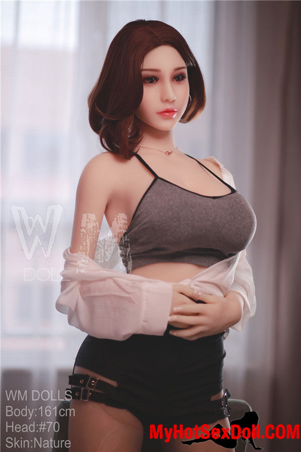Molly 161cm | 5'2" G CUP