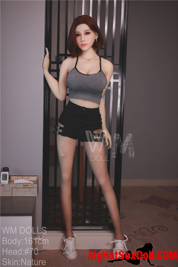 Molly 161cm | 5'2" G CUP