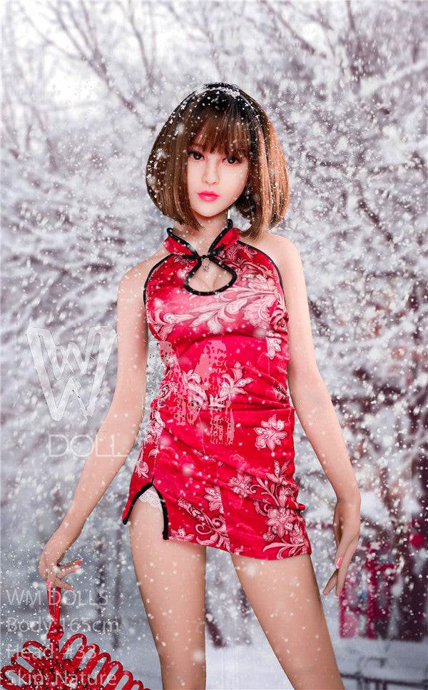 Annie 5' 4"| 165 CM D Cup