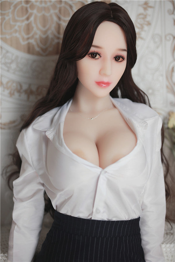 Yara 168cm | 5'5" E CUP