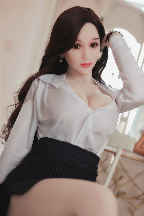 Yara 168cm | 5'5" E CUP