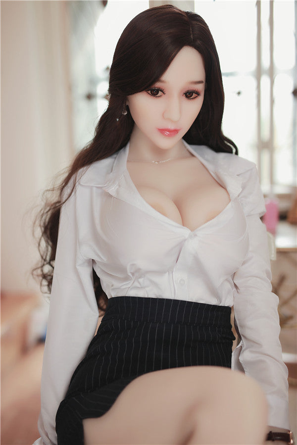 Yara 168cm | 5'5" E CUP