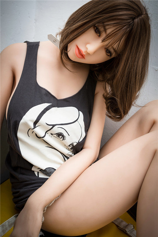 Misato 168cm | 5'5" E CUP