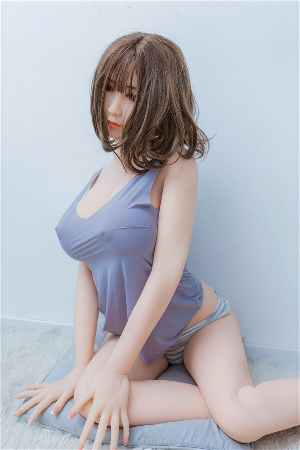 Gena 168cm | 5'5" E CUP