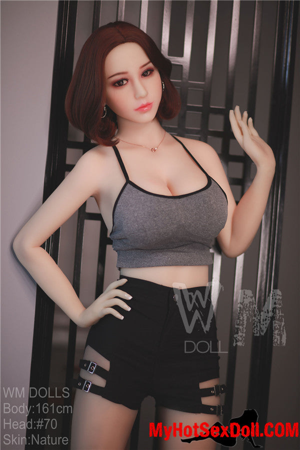 Molly 161cm | 5'2" G CUP