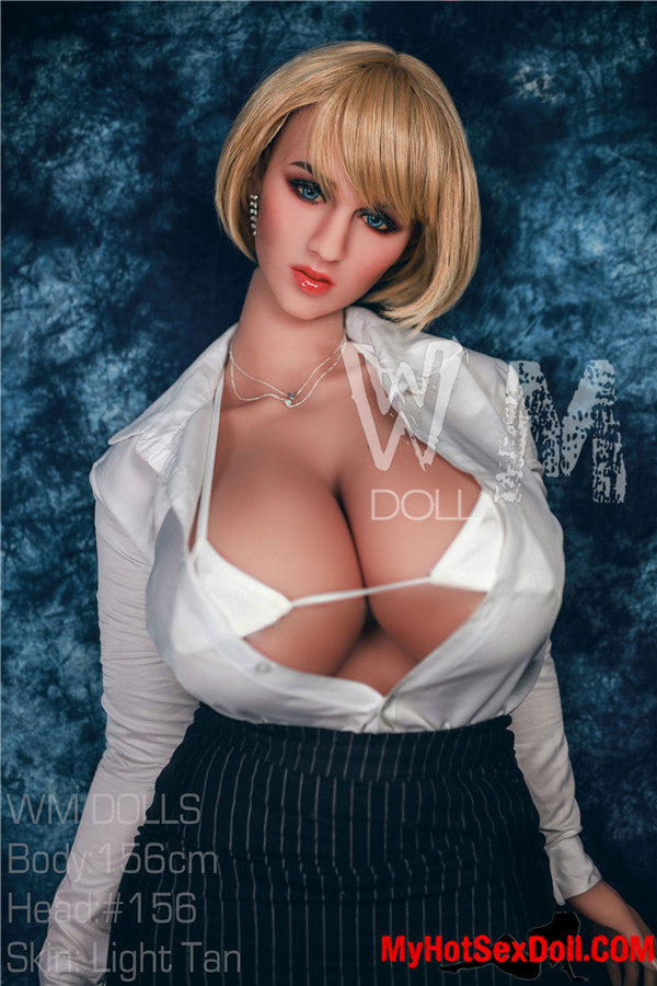 Jenna 156cm | 5'1" M CUP