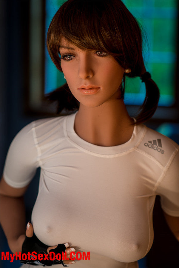 Carmen 160cm | 5'2" D CUP