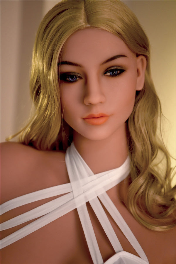 Diamond 162cm | 5'3" B CUP