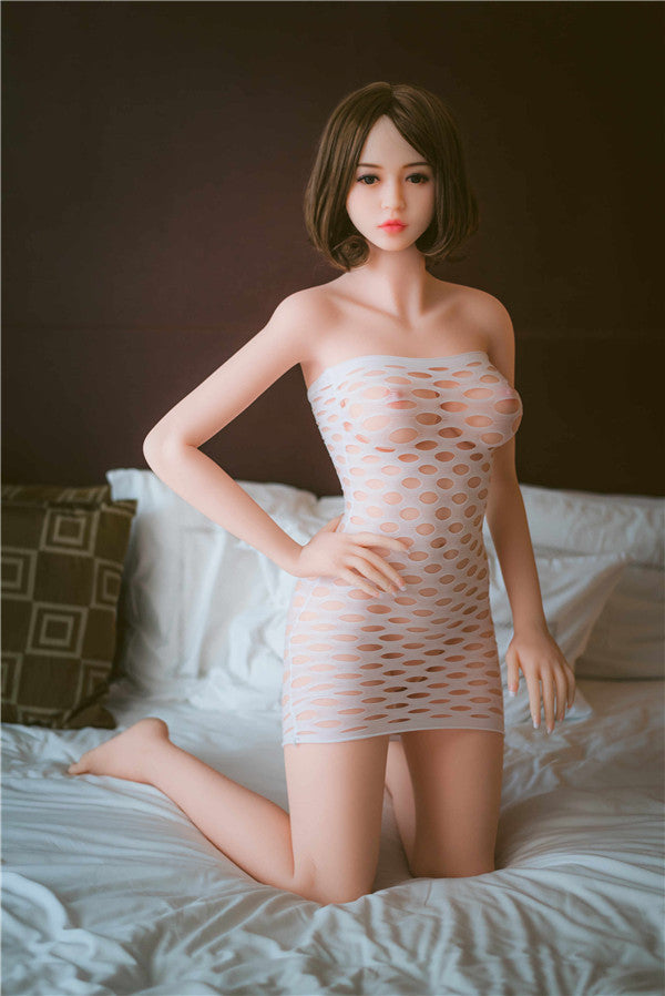 Chloe 163cm | 5' 4" C CUP