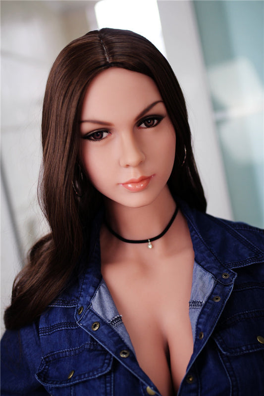 Tanja 168cm | 5'5" E CUP