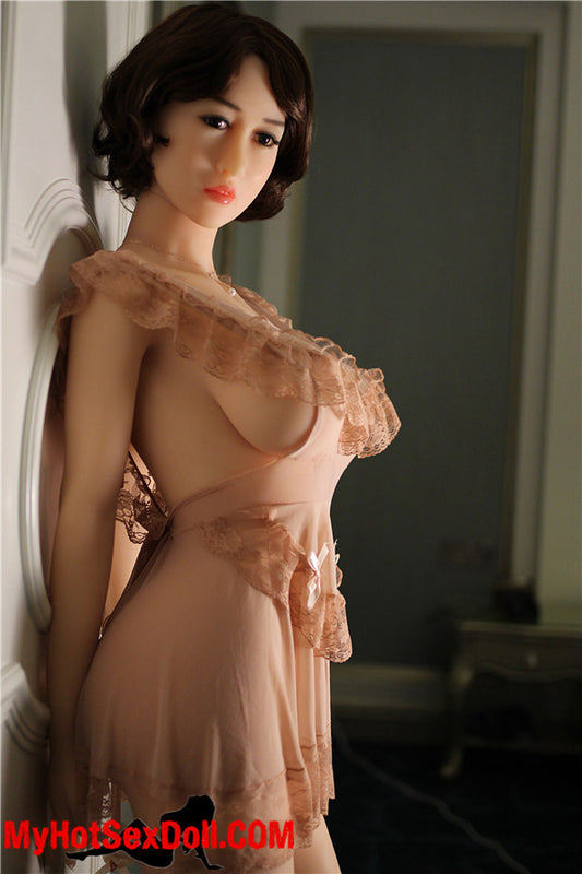 Kiara 161cm | 5'2" G CUP