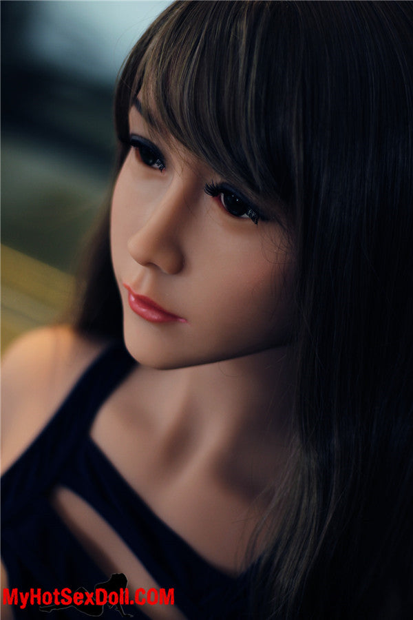 Amaya 156cm | 5'1" C CUP