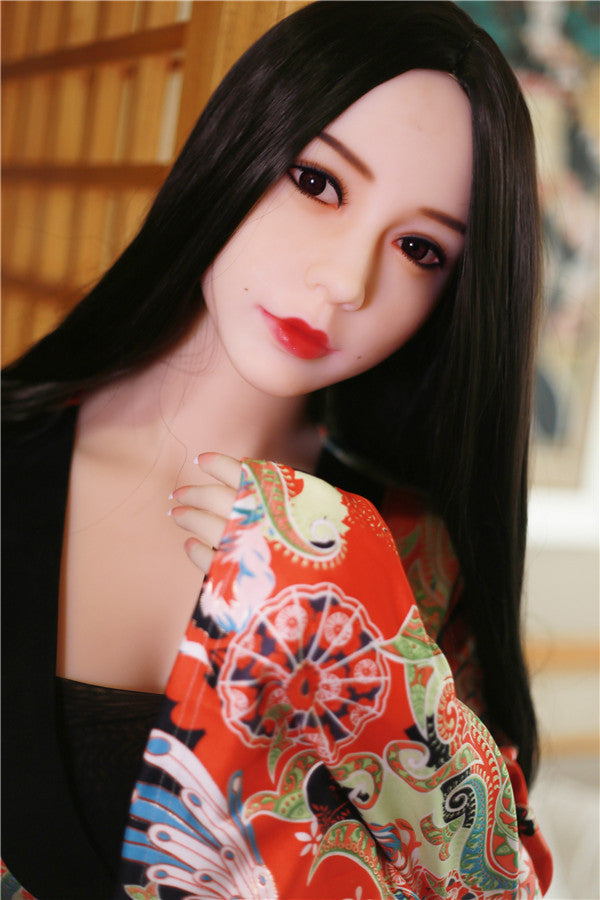 Momoko 168cm | 5'5" E CUP