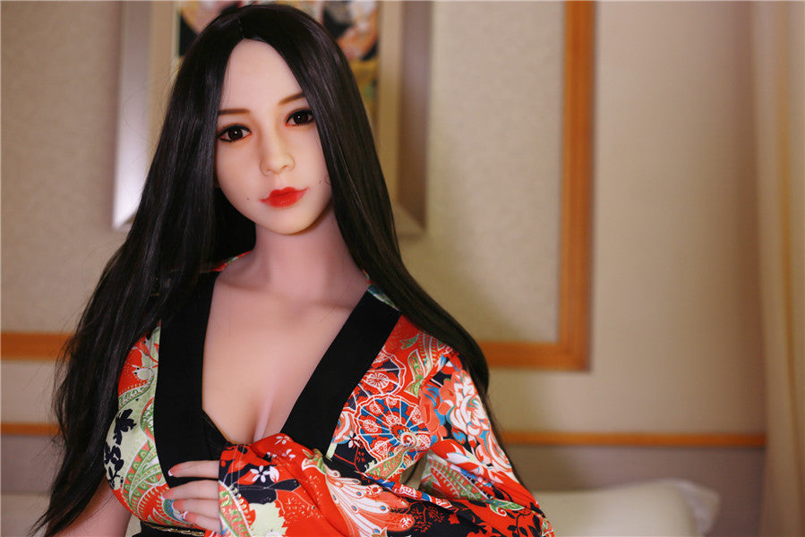 Momoko 168cm | 5'5" E CUP