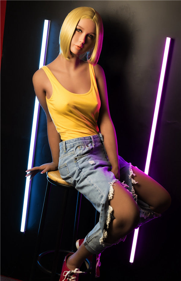Frankie 166cm | 5'4" B CUP