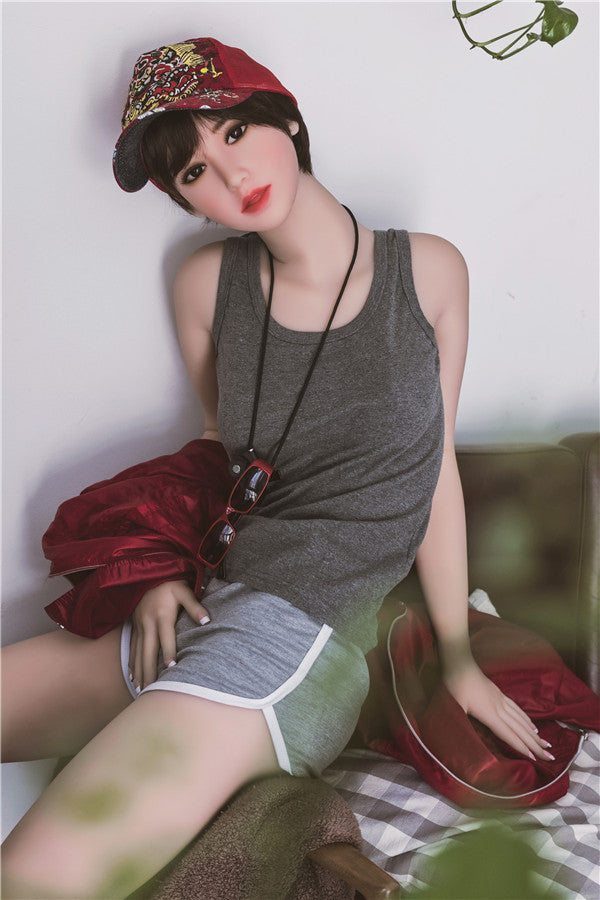 Malika 166cm | 5'4" B CUP