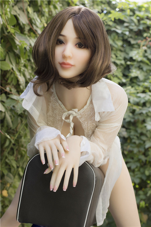 Becky 168cm | 5'5" E CUP