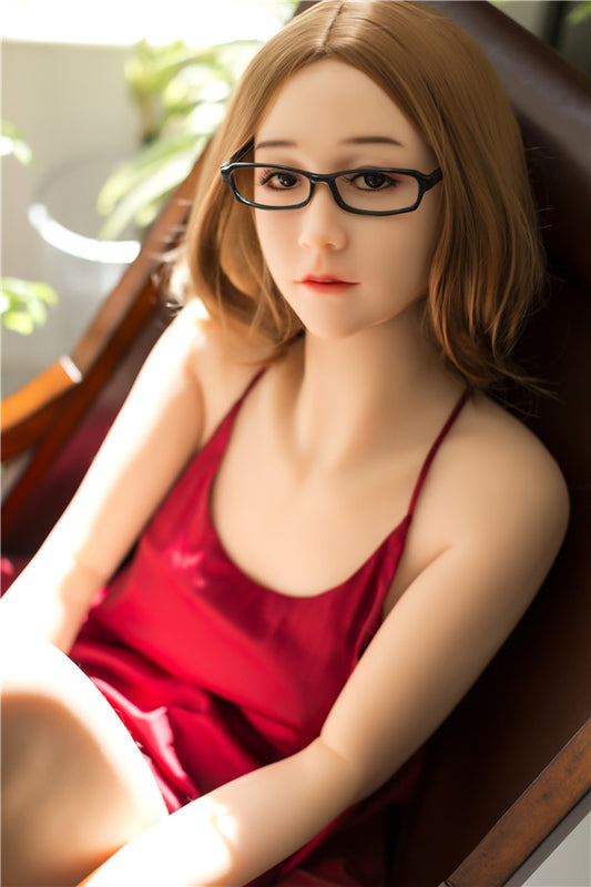 Lydia 166cm | 5'4" B CUP