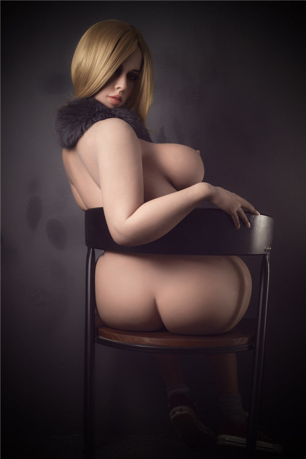 Sienna 163cm | 5'3" H CUP