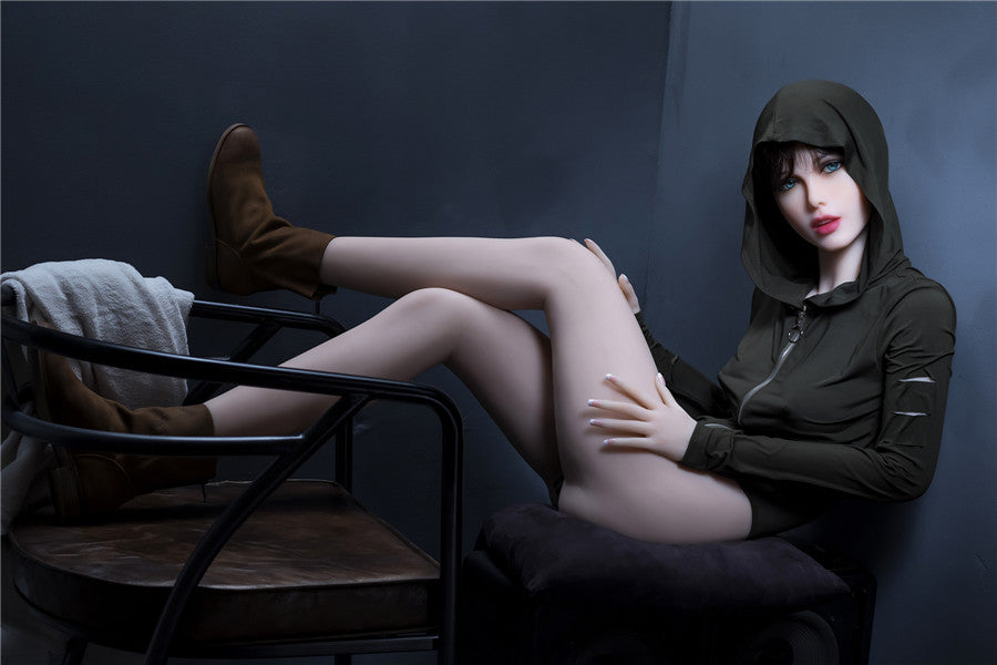 Ethel 166cm | 5'4" B CUP